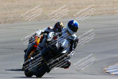 media/Mar-12-2022-SoCal Trackdays (Sat) [[152081554b]]/Turn 10 (130pm)/